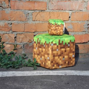 Подушка "Блок земли" Minecraft 20x20 см