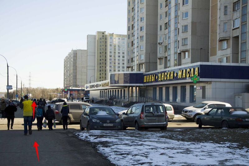 Метро бульвар донского. Торговый центр квадрат бульвар Дмитрия Донского. Северное Бутово ТЦ квадрат. Бульвар Дмитрия Донского около метро. ТЦ метро бульвар Донского.